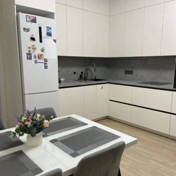 Сдается Многокомнатная квартира, 84 м²