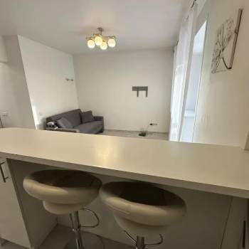 Продается 1-комнатная квартира, 30,2 м²
