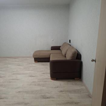 Сдается 2-х комнатная квартира, 60 м²
