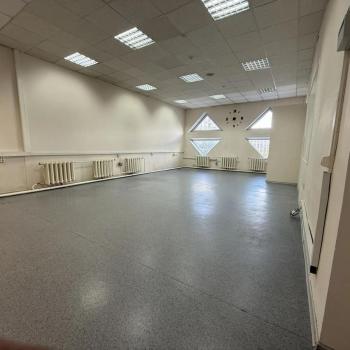 Сдается Нежилое помещение, 64 м²