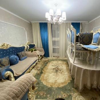 Продается Многокомнатная квартира, 82,5 м²