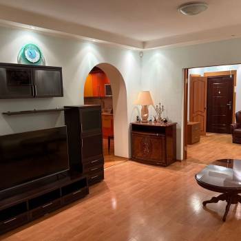 Продается 2-х комнатная квартира, 76,6 м²