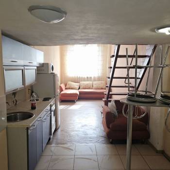 Продается 1-комнатная квартира, 30,9 м²