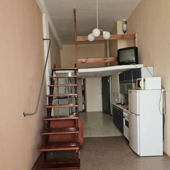 Продается 1-комнатная квартира, 30,9 м²