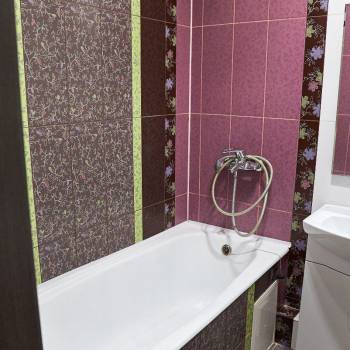 Сдается Многокомнатная квартира, 98 м²
