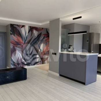 Продается Многокомнатная квартира, 77,6 м²