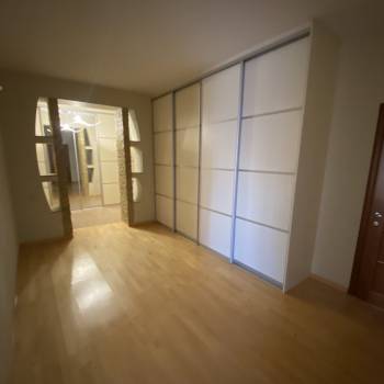 Продается Многокомнатная квартира, 168,5 м²