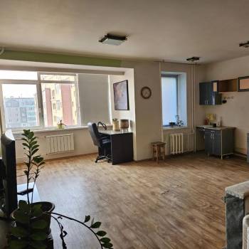 Продается 1-комнатная квартира, 57,2 м²
