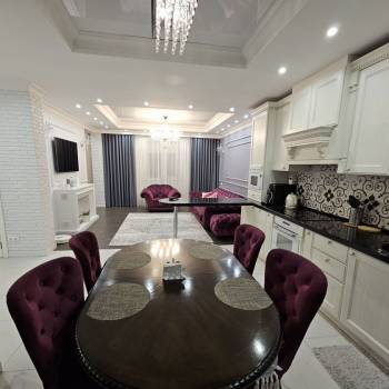 Продается Дом, 210 м²