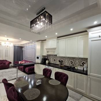 Продается Дом, 210 м²
