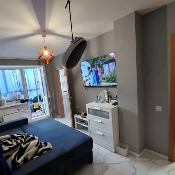 Продается 1-комнатная квартира, 27,3 м²