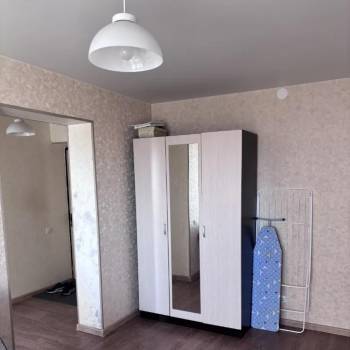 Продается 1-комнатная квартира, 27,9 м²