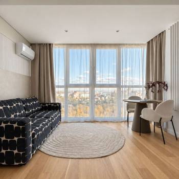 Продается 1-комнатная квартира, 47 м²