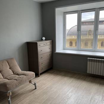 Продается 2-х комнатная квартира, 56 м²