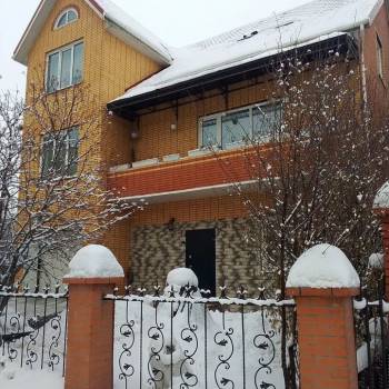 Продается Дом, 550 м²
