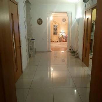 Продается Дом, 550 м²