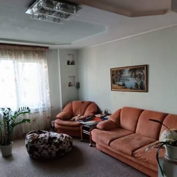 Продается Многокомнатная квартира, 82,2 м²