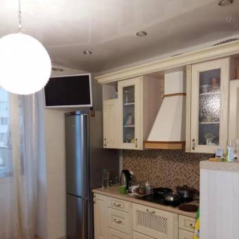 Продается 1-комнатная квартира, 48 м²