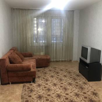Сдается 1-комнатная квартира, 40 м²