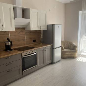 Сдается 1-комнатная квартира, 52 м²