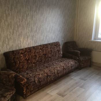 Продается 1-комнатная квартира, 33 м²