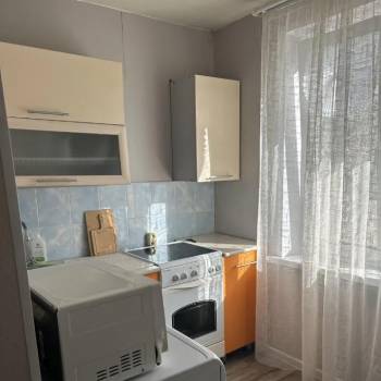 Сдается 1-комнатная квартира, 30,2 м²