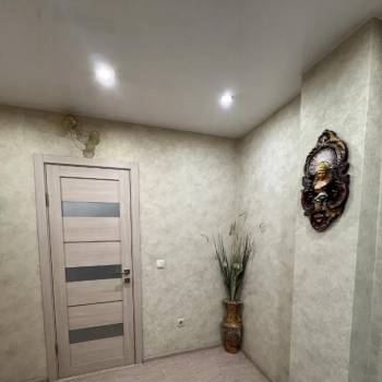 Продается 1-комнатная квартира, 50,3 м²