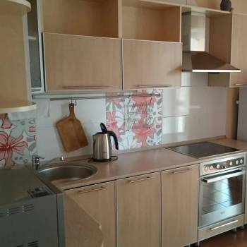 Сдается 1-комнатная квартира, 44 м²