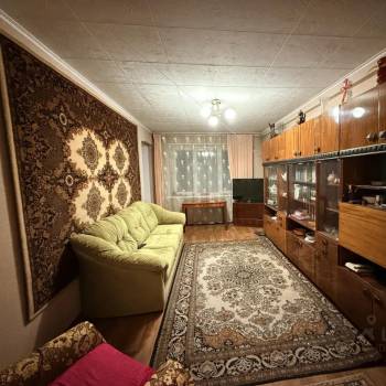 Сдается Многокомнатная квартира, 58,3 м²