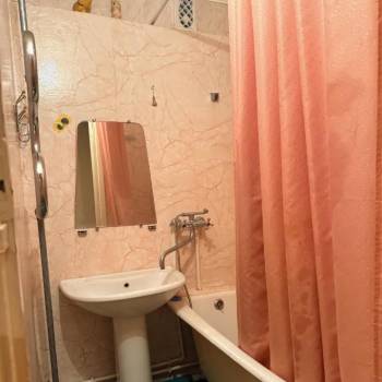 Сдается Многокомнатная квартира, 58,3 м²