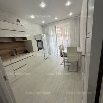 Сдается 1-комнатная квартира, 39 м²