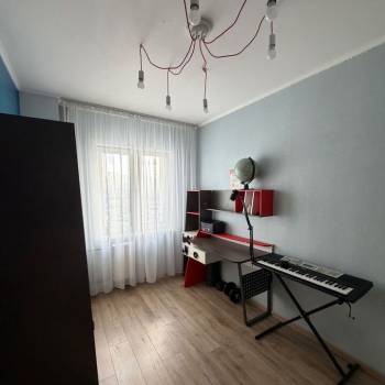 Продается 3-х комнатная квартира, 64,4 м²