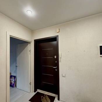 Продается 3-х комнатная квартира, 58 м²