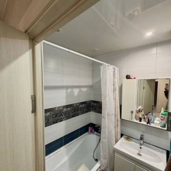 Продается 3-х комнатная квартира, 58 м²