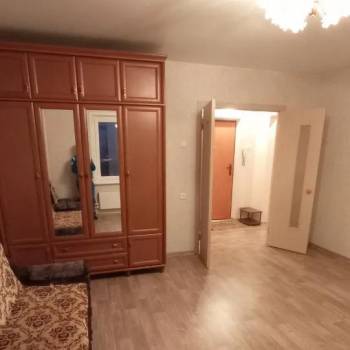 Сдается 1-комнатная квартира, 41 м²