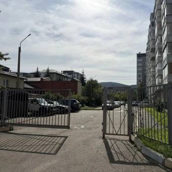 Сдается 1-комнатная квартира, 42 м²