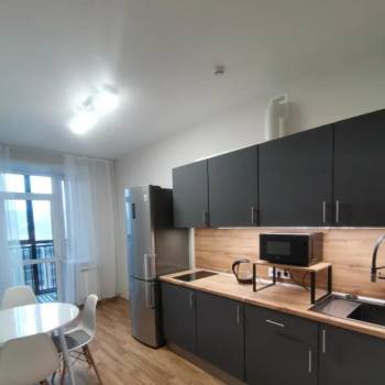 Сдается 1-комнатная квартира, 37 м²