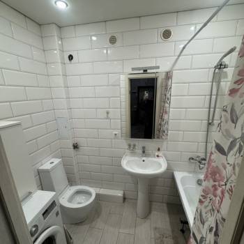 Сдается 2-х комнатная квартира, 60 м²