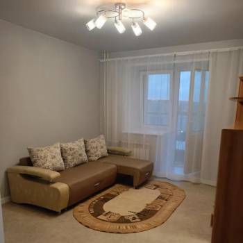 Сдается 1-комнатная квартира, 38 м²