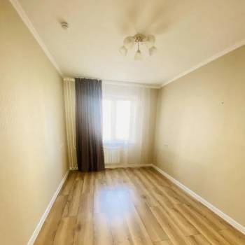 Сдается Многокомнатная квартира, 80 м²