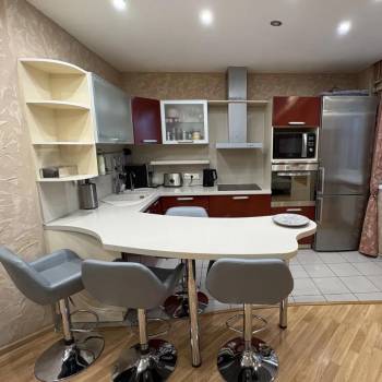 Продается Многокомнатная квартира, 97,9 м²