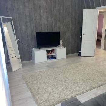 Сдается 2-х комнатная квартира, 53 м²