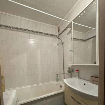 Сдается 1-комнатная квартира, 41,9 м²