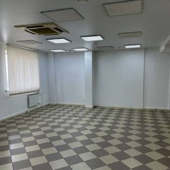Продается Нежилое помещение, 72,6 м²