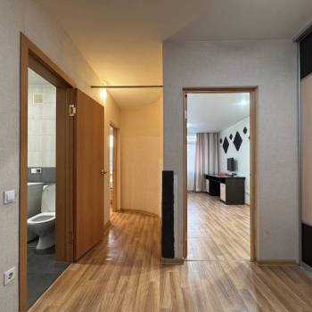 Сдается 1-комнатная квартира, 42 м²