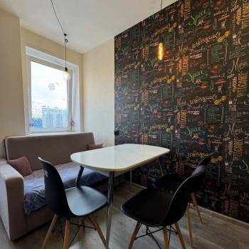 Продается 1-комнатная квартира, 38 м²