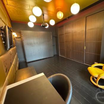 Продается 1-комнатная квартира, 42 м²