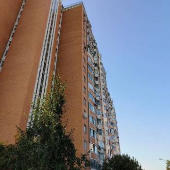 Продается 1-комнатная квартира, 37 м²