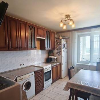 Продается 1-комнатная квартира, 35 м²