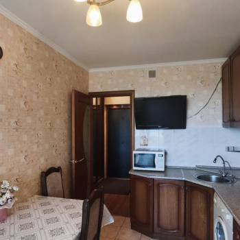 Продается 1-комнатная квартира, 35 м²